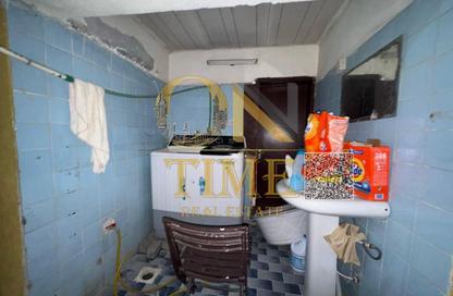 Whole Building - 2 Bedrooms - 6 Bathrooms for sale in Sheikh Jaber Al Sabah Street - Al Naimiya - Al Nuaimiya - Ajman