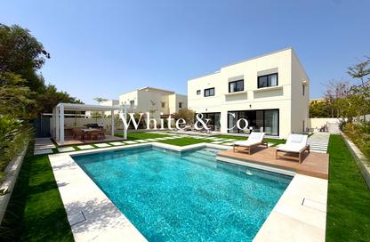 Villa - 5 - 5 for sale in Meadows 9 - Meadows - Dubai