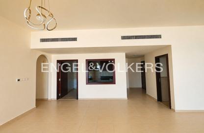 Apartment - 2 Bedrooms - 3 Bathrooms for rent in Rimal 3 - Rimal - Jumeirah Beach Residence - Dubai