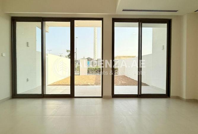 104670927 - Property Image 2