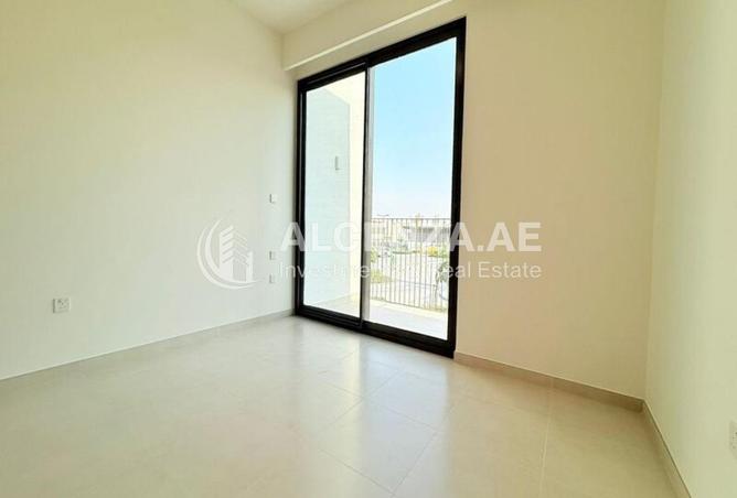 104670927 - Property Image 3
