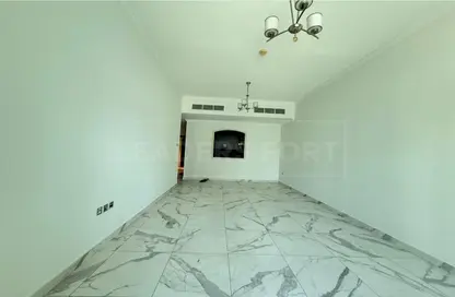 شقة - 2 غرف نوم - 3 حمامات للايجار في ارت اكس اي في - الخليج التجاري - دبي