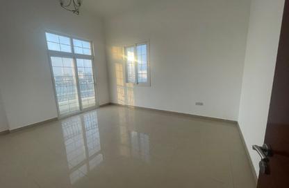 Villa - 4 - 5 for rent in Al Sabkha - Al Riqqa - Sharjah Villa - 4 - 5 for rent in Al Sabkha - Al Riqqa - Sharjah