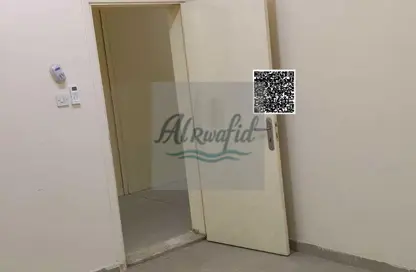 سكن عمال - استوديو - 8 حمامات للايجار في المنطقة الصناعية 15 - المنطقة الصناعية بالشارقة - الشارقة