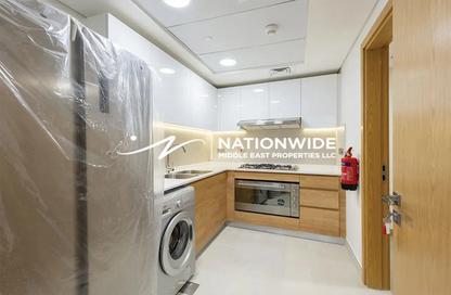Apartment - 3 Bedrooms - 5 Bathrooms for rent in City Of Lights - Al Reem Island - Abu Dhabi