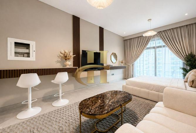Fully furnished | Elegant | Spacious | Vacant photo 3