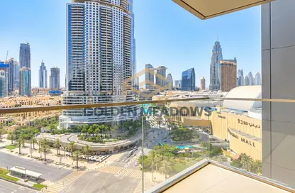 Apartment - 1 Bedroom - 2 Bathrooms for rent in Boulevard Point - Downtown Dubai - Dubai