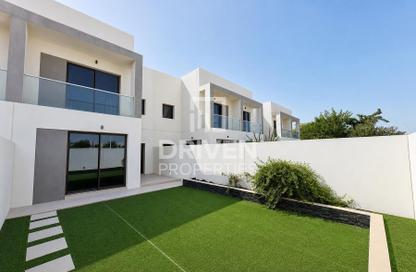 Townhouse - 2 - 3 for rent in The Cedars - Yas Acres - Yas Island - Abu Dhabi