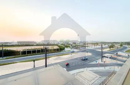 Apartment - Studio - 1 Bathroom for rent in The Gate - Masdar City - Abu Dhabi