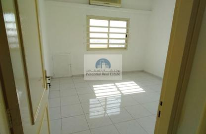Apartment - 1 Bedroom - 1 Bathroom for rent in Budaniq - Al Qasimia - Sharjah