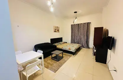 شقة - غرفة نوم - 1 حمام للايجار في برج ترافلغار - منطقة مركز الأعمال - المدينة العالمية - دبي