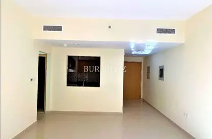 شقة - غرفة نوم - 2 حمامات للايجار في May ريزيدنس 3 - ماي رزدنس - الضاحية 10 - قرية جميرا الدائرية - دبي