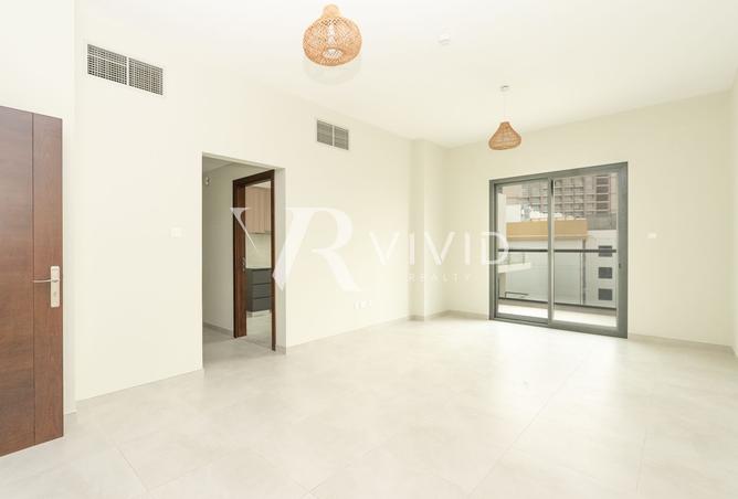 122448038 - Property Main Image