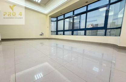 Apartment - 2 - 2 for rent in Al Nahyan Camp - Abu Dhabi