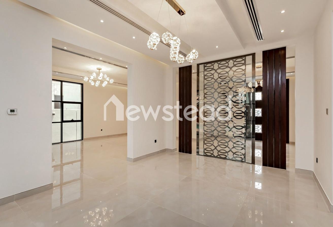 Perfect Family Home | Custom Villa | 5 Bed photo 15