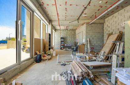 Retail - Studio - 1 Bathroom for rent in Orra The Embankment Podium - Orra The Embankment - Jumeirah Lake Towers - Dubai