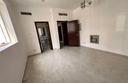 Apartment - 1 Bedroom - 2 Bathrooms for rent in Al Qulaya'ah - Al Sharq - Sharjah