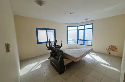 Apartment - 1 Bedroom - 2 Bathrooms for rent in Qasimia 13 building - Al Nad - Al Qasimia - Sharjah