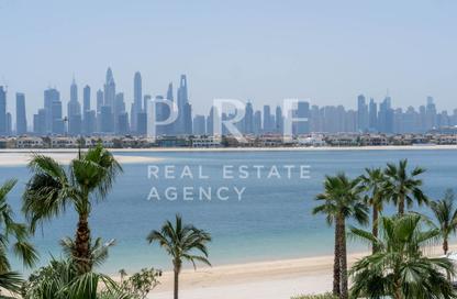Half Floor - 4 Bedrooms - 4 Bathrooms for sale in Serenia Living Tower 4 - Serenia Living - Palm Jumeirah - Dubai