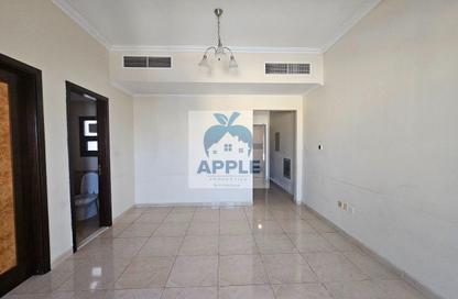 Apartment - 1 Bedroom - 2 Bathrooms for rent in Muwaileh 3 Building - Muwaileh - Sharjah
