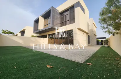 Villa - 3 Bedrooms - 5 Bathrooms for rent in Richmond - DAMAC Hills - Dubai