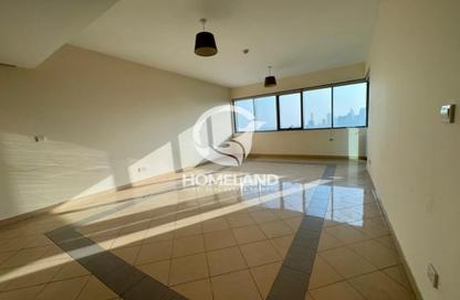 Apartment - 1 - 2 for rent in Golf Tower 3 - Golf Towers - The Views - Dubai