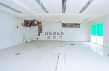 متجر - استوديو - 1 حمام للايجار في E01 - طراز الصين - المدينة العالمية - دبي متجر - استوديو - 1 حمام للايجار في E01 - طراز الصين - المدينة العالمية - دبي