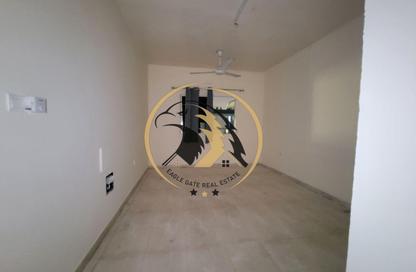 Apartment - Studio - 1 for rent in Fire Station Road - Muwaileh - Sharjah Apartment - Studio - 1 for rent in Fire Station Road - Muwaileh - Sharjah
