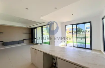 Villa - 5 Bedrooms - 4 Bathrooms for rent in Hadaeq Sheikh Mohammed Bin Rashid - Dubai