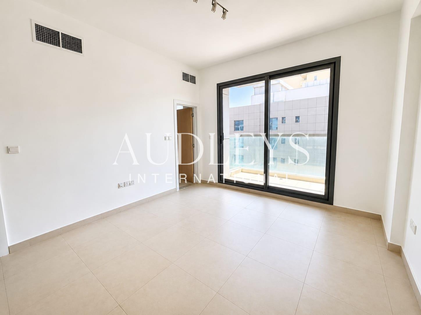Vacant | Brand New | 1 Bedroom Apartment