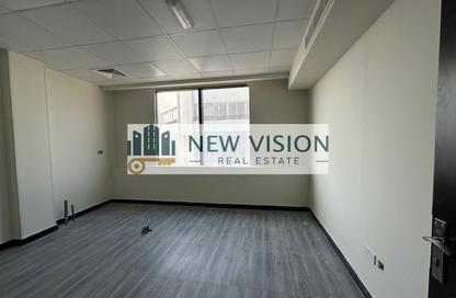 Office Space - Studio - 2 for rent in Al Heera Tower - Al Majaz 1 - Al Majaz - Sharjah