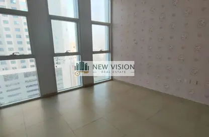 شقة - 3 غرف نوم - 3 حمامات للايجار في التعاون 3 - أبراج التعاون - الخان - الشارقة