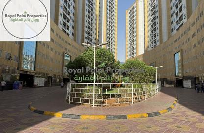 Apartment - 1 Bedroom - 2 Bathrooms for rent in Tower A2 - Ajman Pearl Towers - Ajman Downtown - Ajman