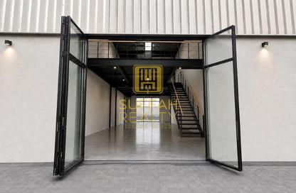 Warehouse - Studio - 1 Bathroom for rent in Al Quoz Industrial Area 3 - Al Quoz Industrial Area - Al Quoz - Dubai