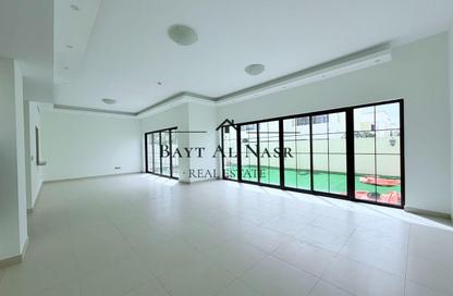 Villa - 4 Bedrooms - 5 Bathrooms for rent in Nad Al Sheba Villas - Nad Al Sheba 3 - Nad Al Sheba - Dubai Villa - 4 Bedrooms - 5 Bathrooms for rent in Nad Al Sheba Villas - Nad Al Sheba 3 - Nad Al Sheba - Dubai