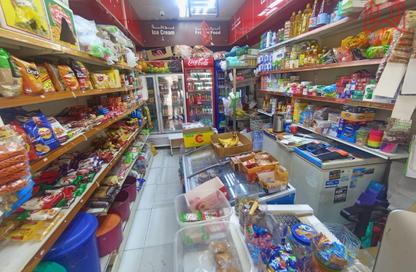 Shop - Studio for rent in Hor Al Anz Street - Hor Al Anz - Deira - Dubai