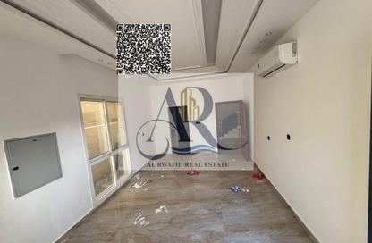 Villa - 5 Bedrooms - 7 Bathrooms for rent in Al Yasmeen 1 - Al Yasmeen - Ajman