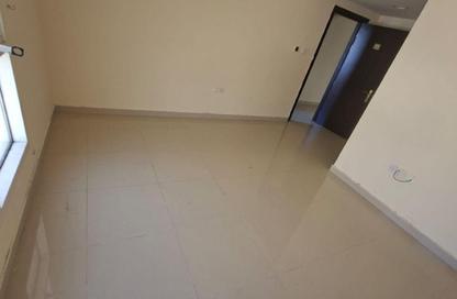 Apartment - 1 Bedroom - 2 Bathrooms for rent in Bu Tina - Al Sharq - Sharjah Apartment - 1 Bedroom - 2 Bathrooms for rent in Bu Tina - Al Sharq - Sharjah
