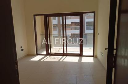 Villa - 4 - 6 for rent in Park Villas - District 10 - Jumeirah Village Circle - Dubai