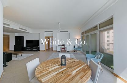 Apartment - 3 Bedrooms - 4 Bathrooms for sale in Abu Keibal - Shoreline Apartments - Palm Jumeirah - Dubai