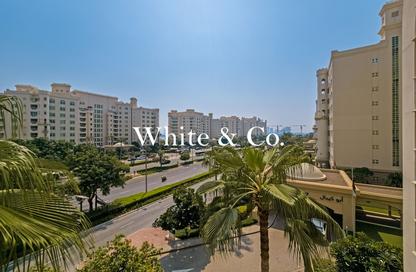 Apartment - 3 Bedrooms - 4 Bathrooms for sale in Abu Keibal - Shoreline Apartments - Palm Jumeirah - Dubai