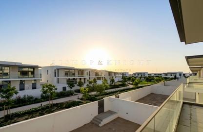 Villa - 4 - 5 for rent in Opal Gardens - District 11 - Mohammed Bin Rashid City - Dubai