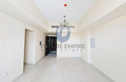 Apartment - 1 - 2 for rent in Al Khayyal Building 140 - Al Jaddaf - Dubai Apartment - 1 - 2 for rent in Al Khayyal Building 140 - Al Jaddaf - Dubai