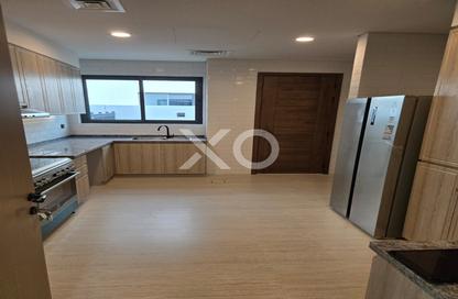 Villa - 6 Bedrooms - 7 Bathrooms for rent in Santorini - Damac Lagoons - Dubai