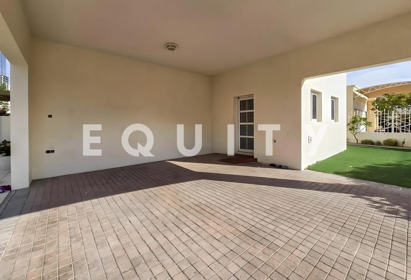 Type 5 | Single Row | Near Lake | 3BR + Maid photo 25