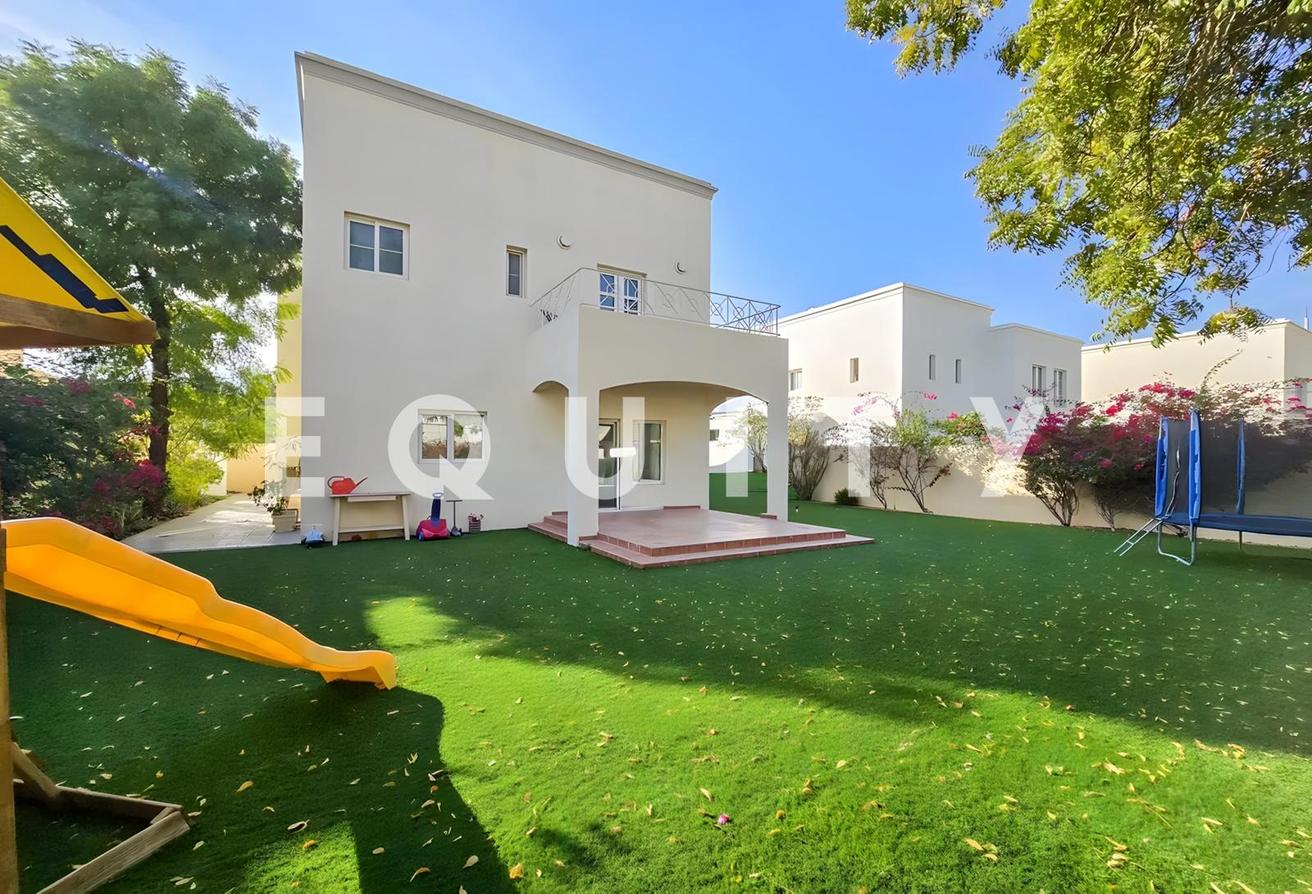 Type 5 | Single Row | Near Lake | 3BR + Maid photo 16