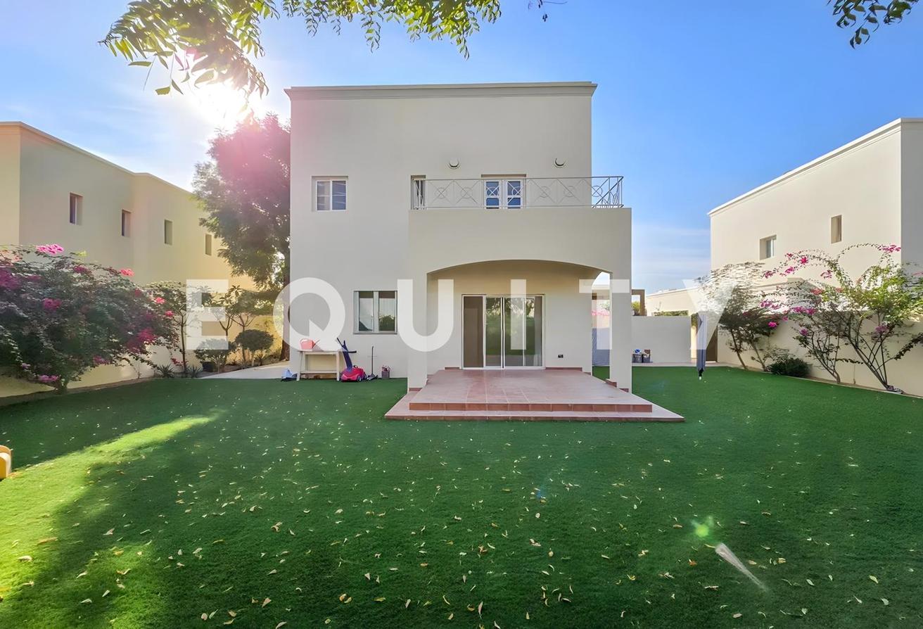 Type 5 | Single Row | Near Lake | 3BR + Maid photo 2