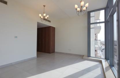 Apartment - 1 - 2 for rent in Emerald Residence - Dubai Silicon Oasis - Dubai
