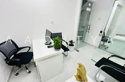 مكتب - غرفة نوم - 1 حمام للايجار في ريم ريزدنسي - الكرامة - دبي