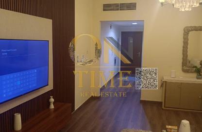 شقة - غرفة نوم - 2 حمامات للايجار في أورينت تاور 2 - أورينت تاور - البستان - عجمان